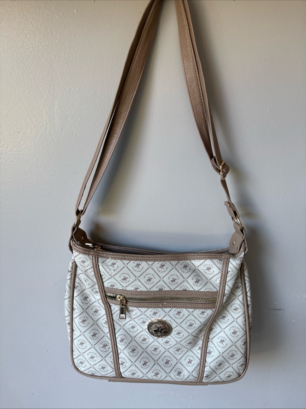 Beverly Hills Polo Club Beige and White Patterned Shoulder Bag